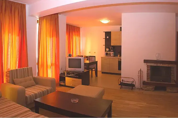 Room 6 of 7