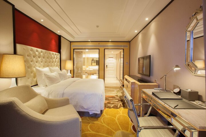 Room 13 of 57