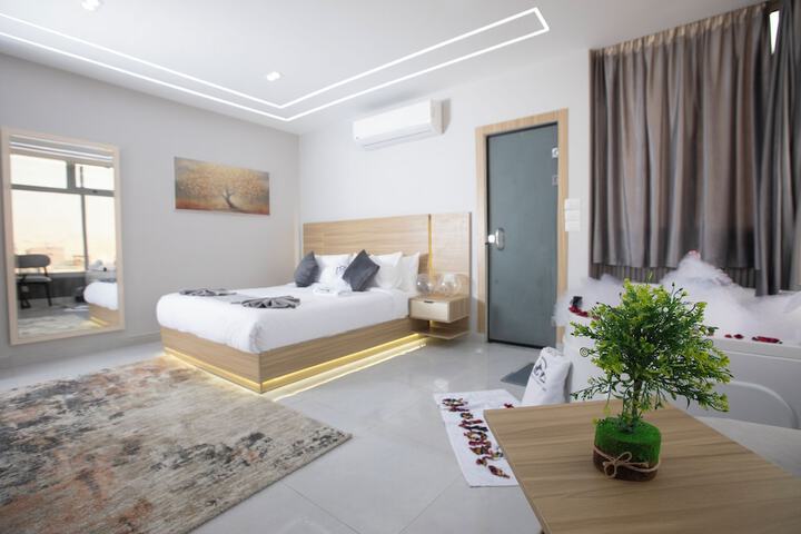 Room 16 of 75