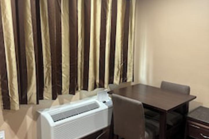 Room 73 of 126