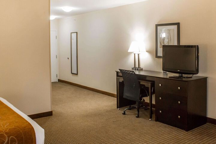 Suite (6 of 9)