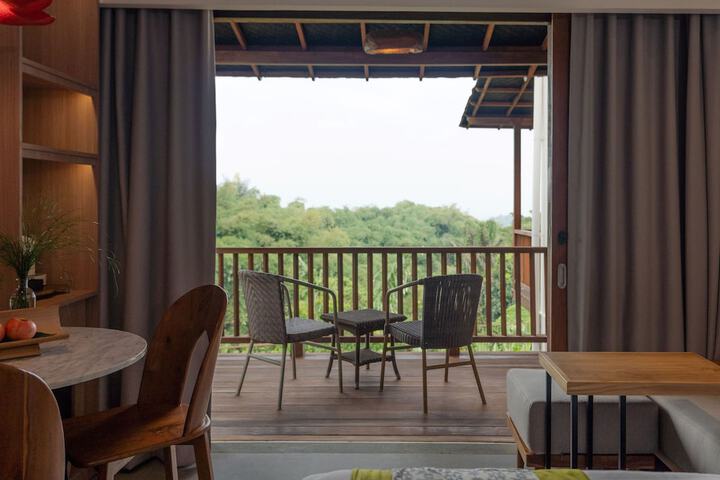 Terrace/Patio 37 of 122