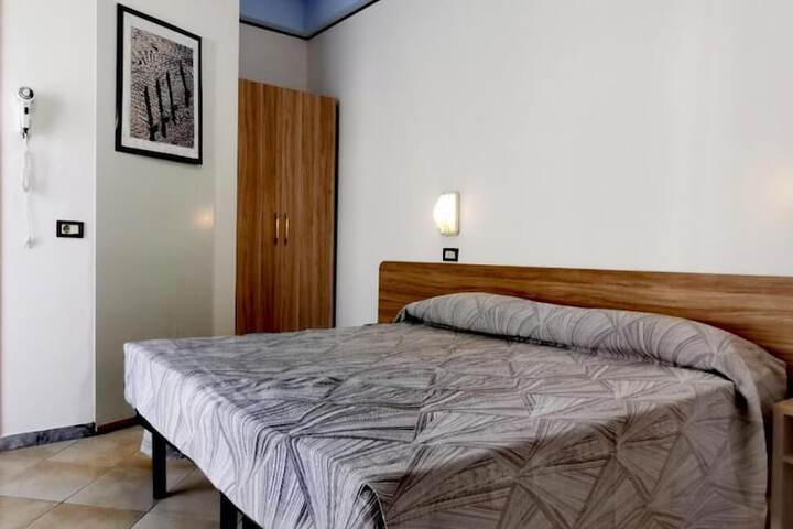 Room 29 of 108