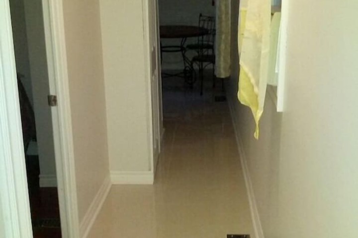Room 11 of 35