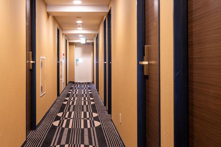 Ballroom/Hall 66 of 73