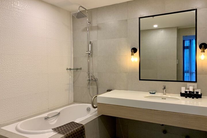 Room 20 of 31