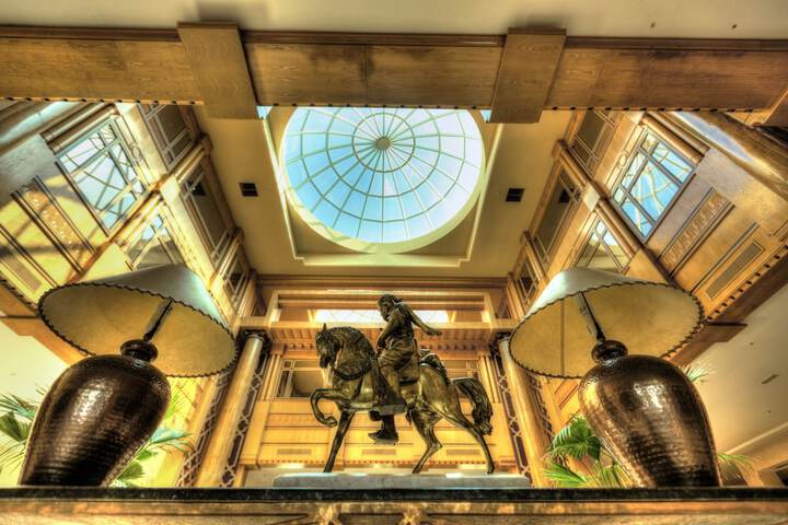 Guest Lobby