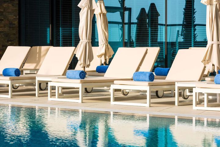 Pool 57 of 130