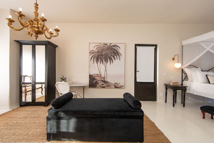 Room 46 of 194
