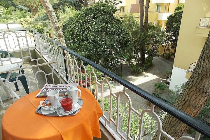 Terrace/Patio 25 of 65