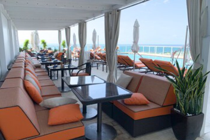 Sundeck 28 of 31