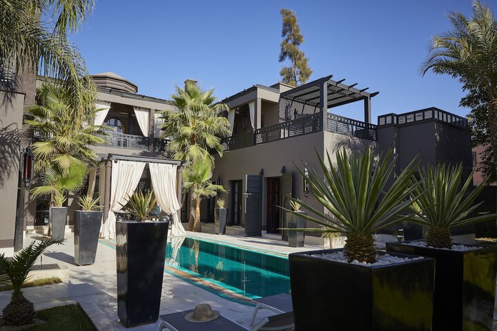 Pool 47 of 59