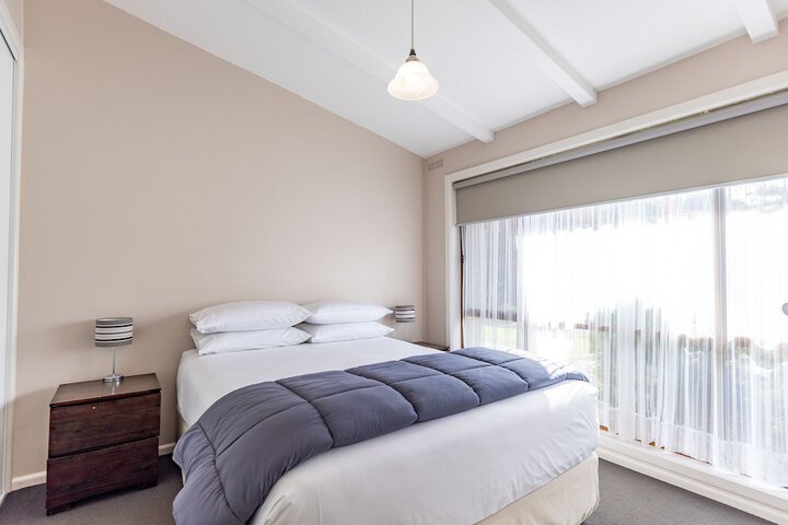 Room 4 of 125
