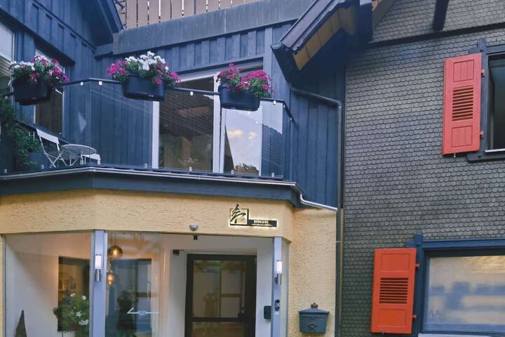 Hotel 3 of 126