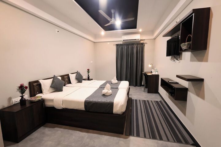 Room 19 of 33
