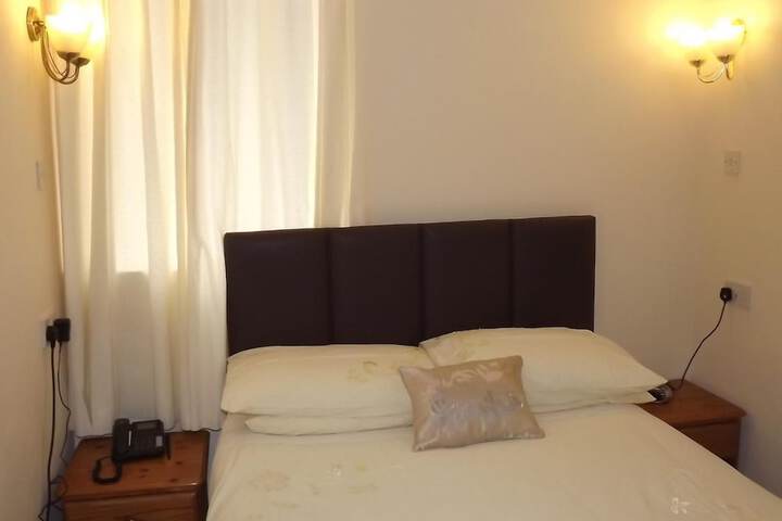 Room 29 of 52