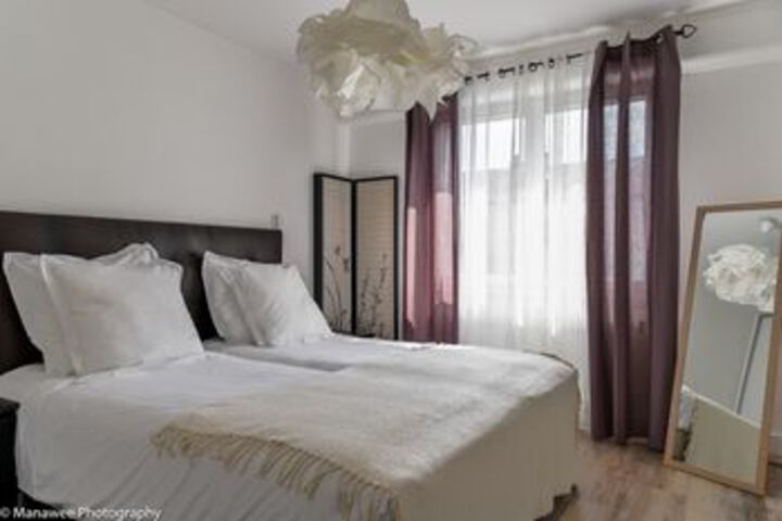 Room 5 of 20