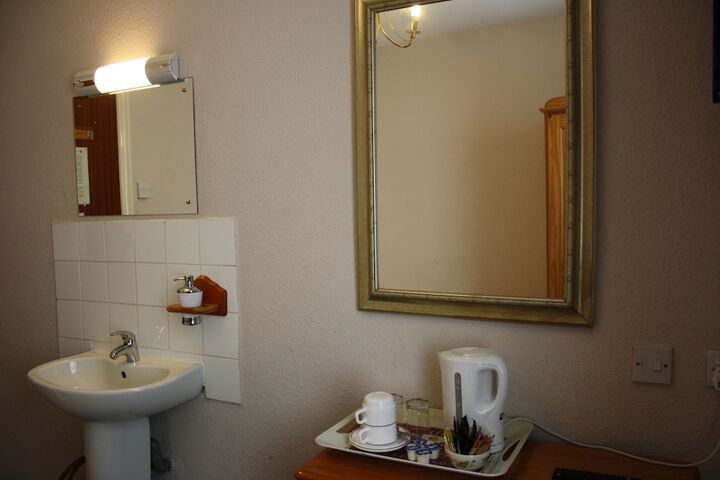 Room 38 of 52