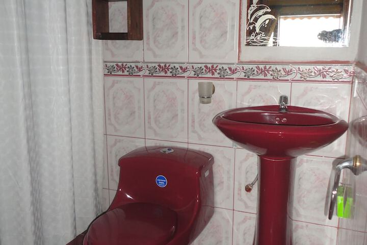 Room 12 of 65