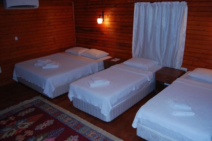 Room 15 of 52