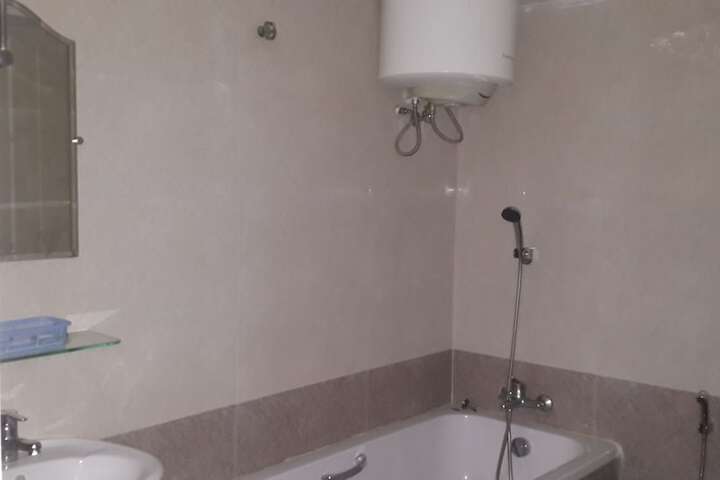 Room 44 of 51
