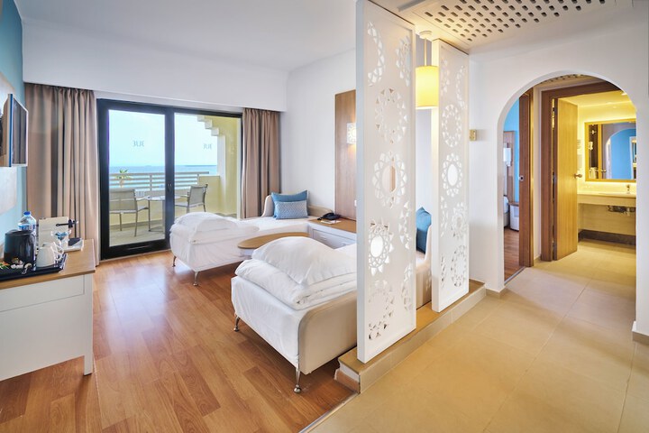 Room 15 of 47