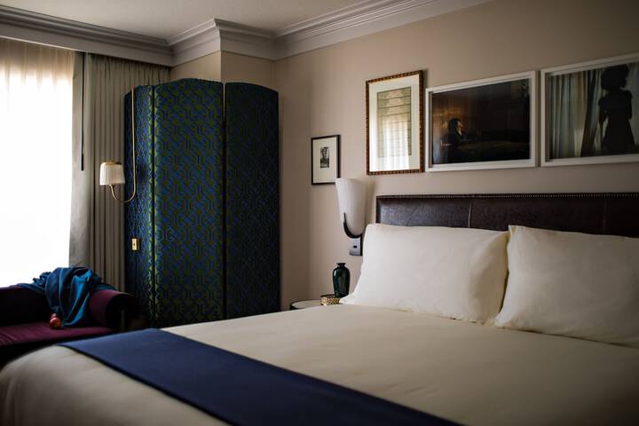Room 25 of 73