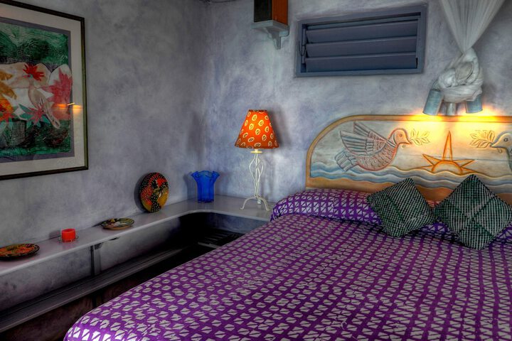 Room 7 of 30