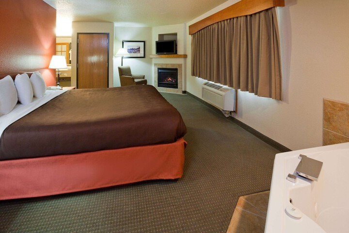 Room 6 of 20