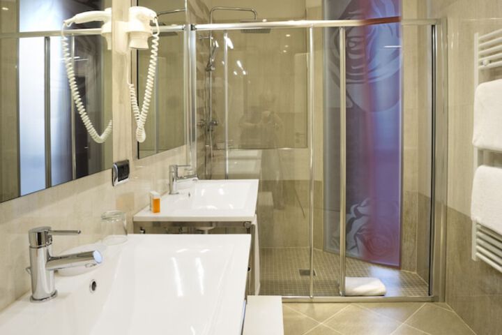 Clean Restrooms