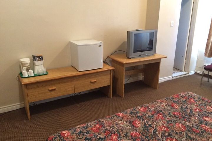 Room 15 of 17