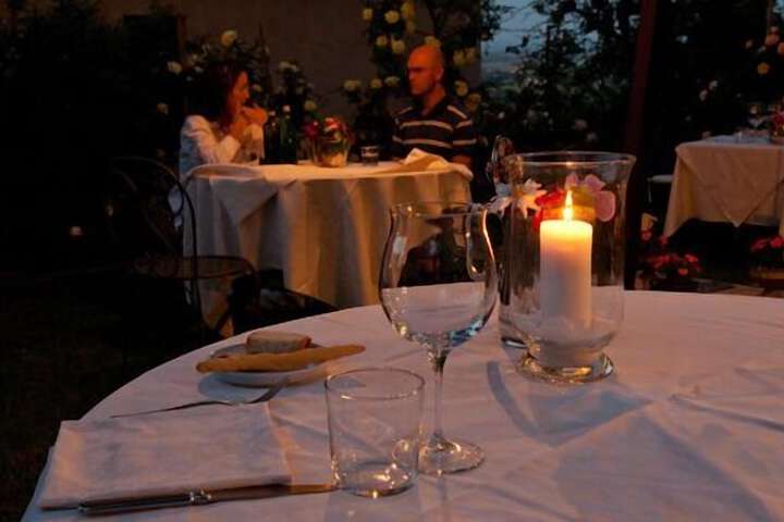 Dining 85 of 123