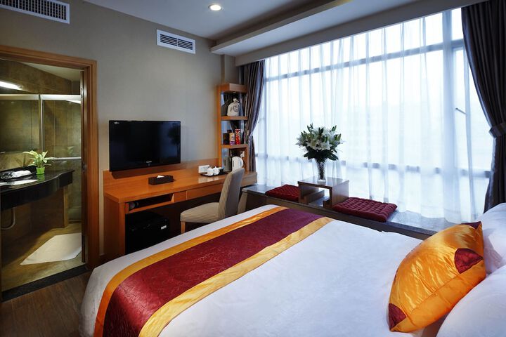 Room 20 of 47