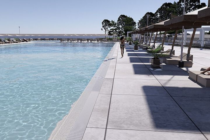 Pools & Facilities