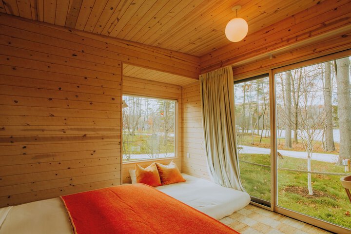 Room 16 of 64