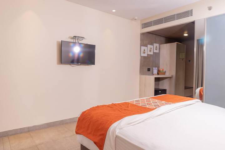 Room 8 of 57