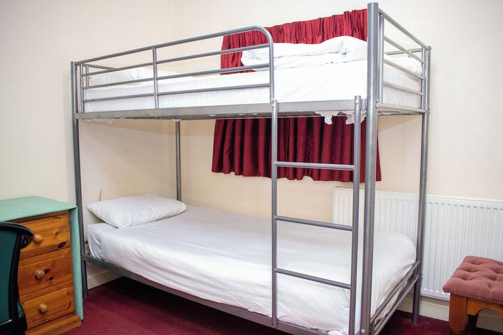 Room 35 of 157