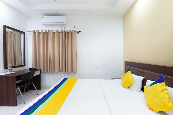Room 10 of 23
