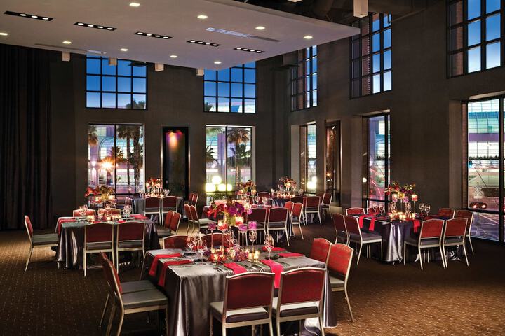 Banquet hall