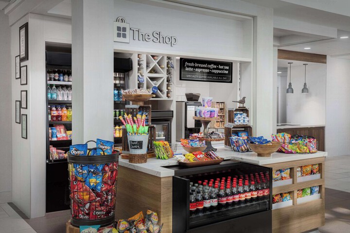 Snack bar