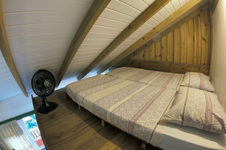 Room 20 of 104