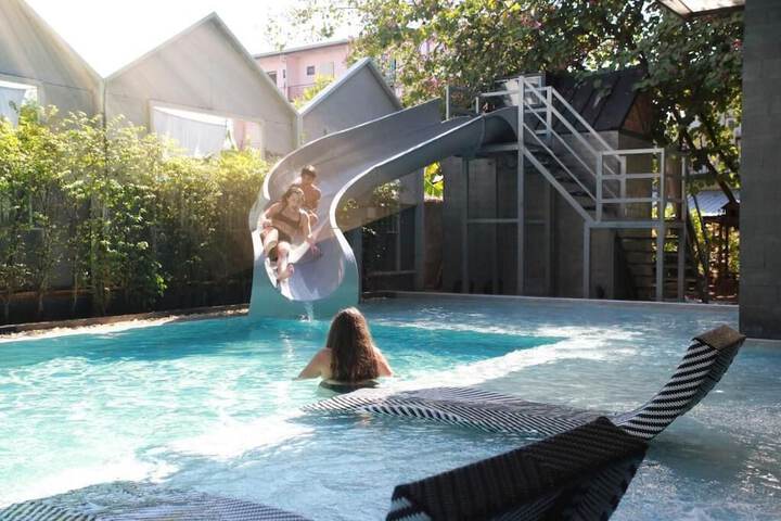 Pool 58 of 71