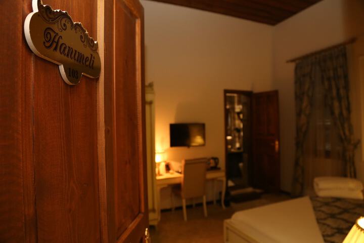 Room 18 of 56