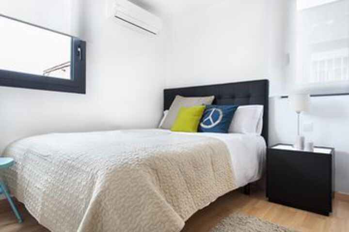 Room 3 of 12