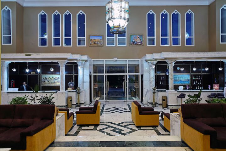 Hotel Interior 10 of 67
