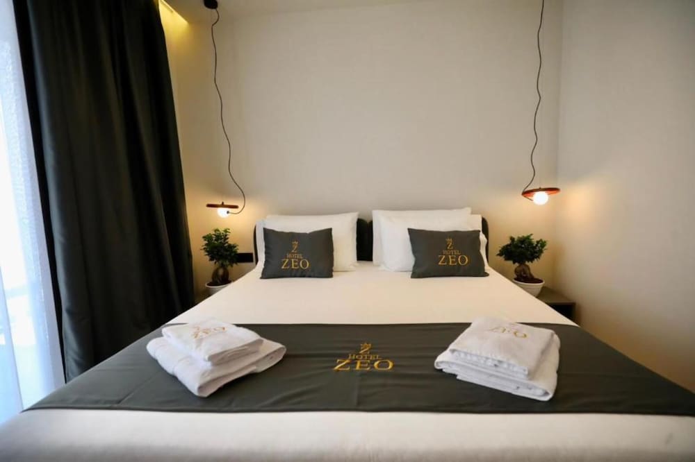 Hotel Zeo