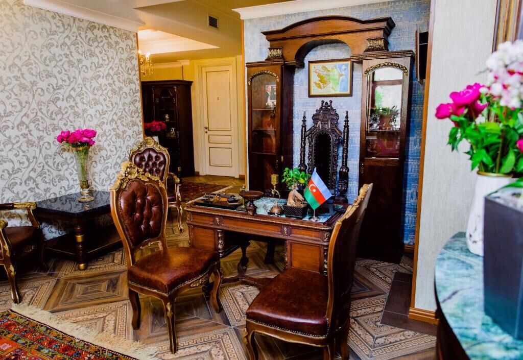 Meridian Luxury Boutique Hotel
