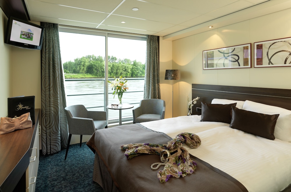 Image of Crossgates Hotelship AltstadtNord - Köln