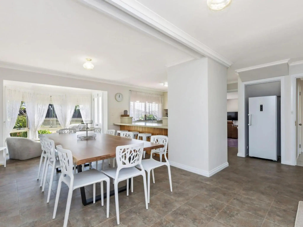 General 4 of 28