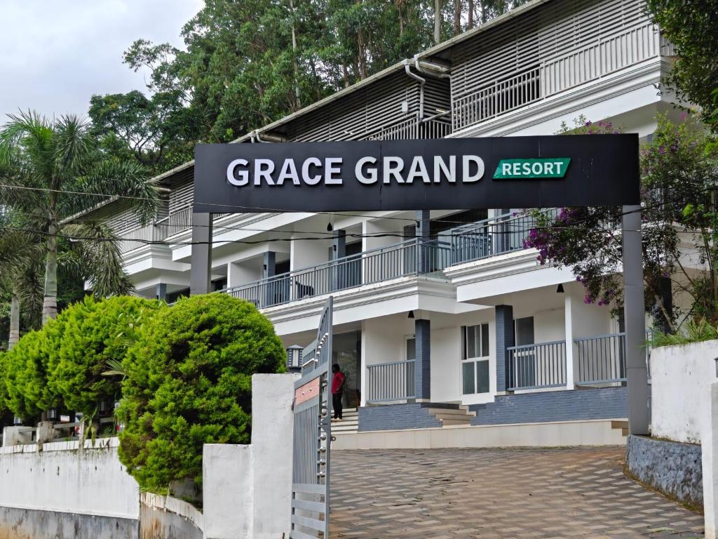 Grace Grand Resort Munnar